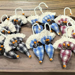 Load image into Gallery viewer, Lace Umbrella Shape Fabric Brooch Sweet Bag Charm N6G022