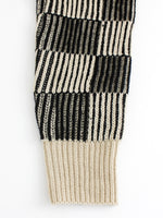 Load image into Gallery viewer, Checkered Knit Sweater Round Neck Long Sleeve N6B038