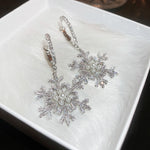 Load image into Gallery viewer, Snowflake Zircon Pearl Earrings With Silver Needle S5P634