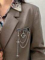 Load image into Gallery viewer, Baroque Gem Fringe Brooch Women Vintage Elegant N6B001