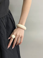 Load image into Gallery viewer, Electroplated Resin Ring Vintage Design Women N6B015