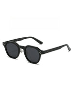 Load image into Gallery viewer, TR90 Retro Non Polarized Sunglasses Women N6B154