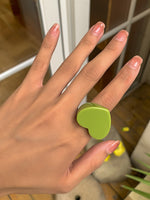 Load image into Gallery viewer, Candy Color Heart Resin Ring Vacation Style Women N6A217