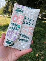 Load image into Gallery viewer, Embroidered Long Wallet Heavy Craft Phone Pouch Women N6B112