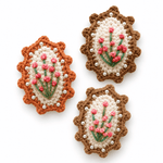 Load image into Gallery viewer, Womens Hand Crocheted Pearl Floral Hair Clip N6K316