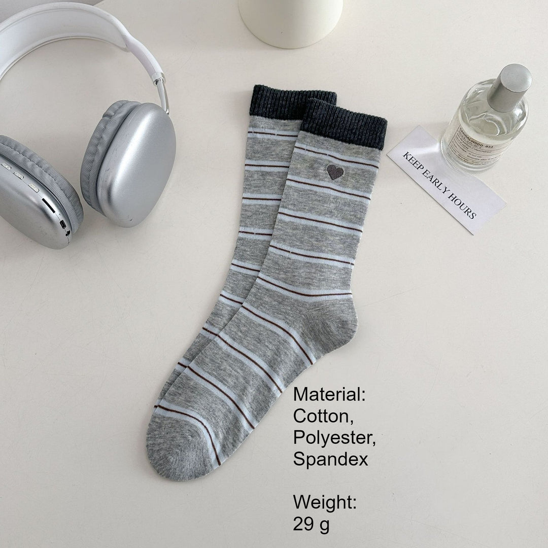 Striped Heart Embroidery Stack Socks Women Retro N6H012