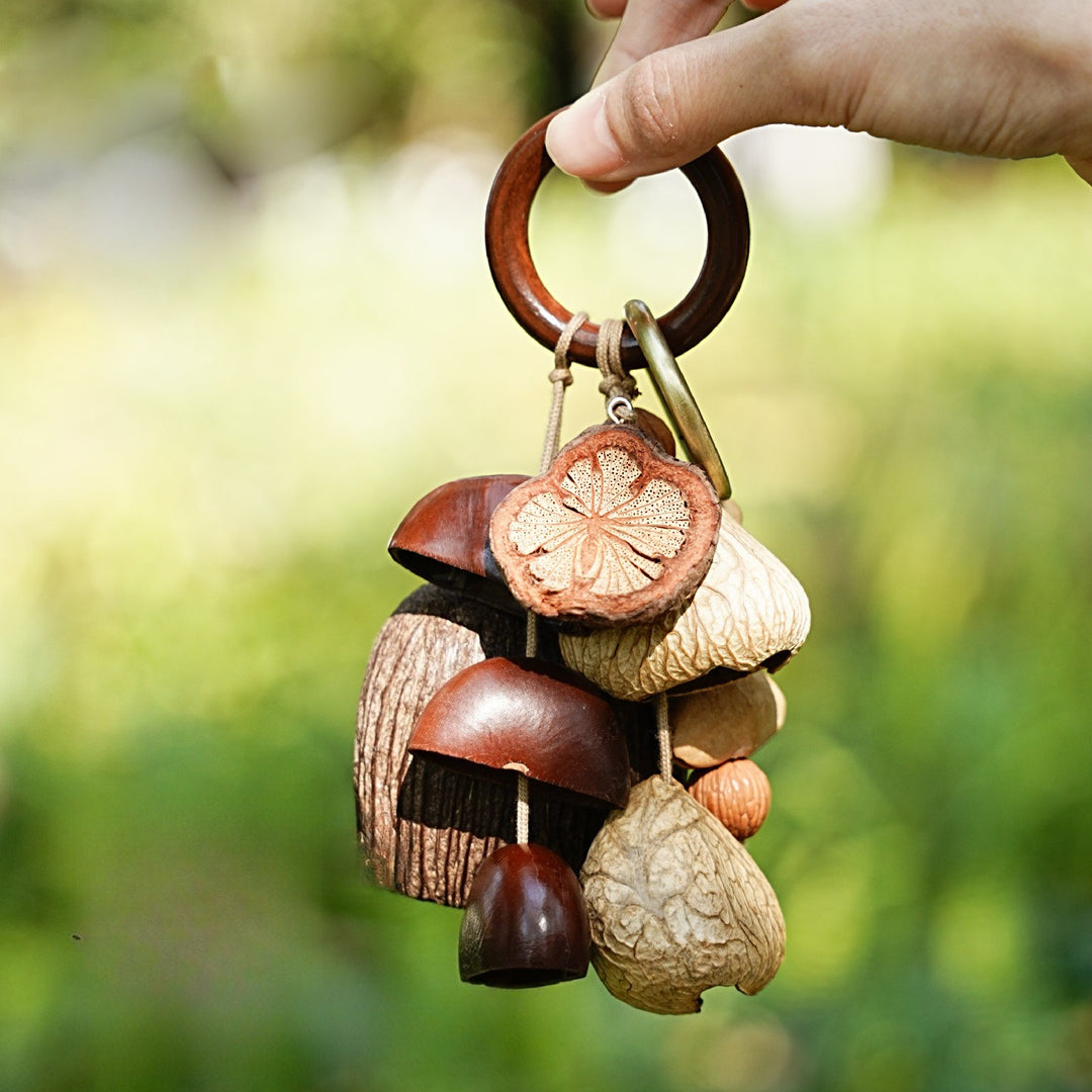 Warm Tone Acorn Shell Keychain Handmade Bag Charm N6F310