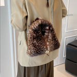 Load image into Gallery viewer, Women's Plush Triangular Shoulder Handbag N6J177