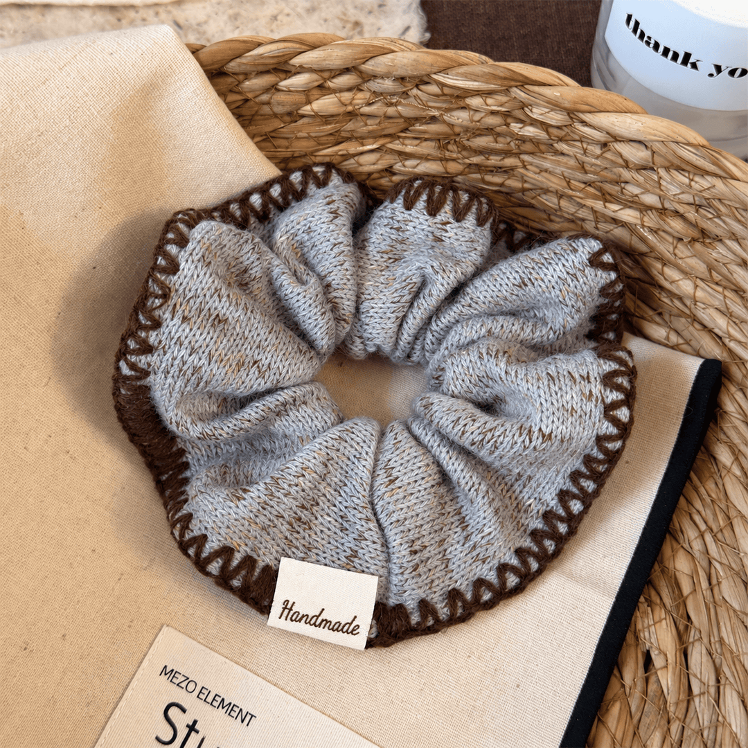 Womens Contrast Wave Knit Scrunchie N6K024