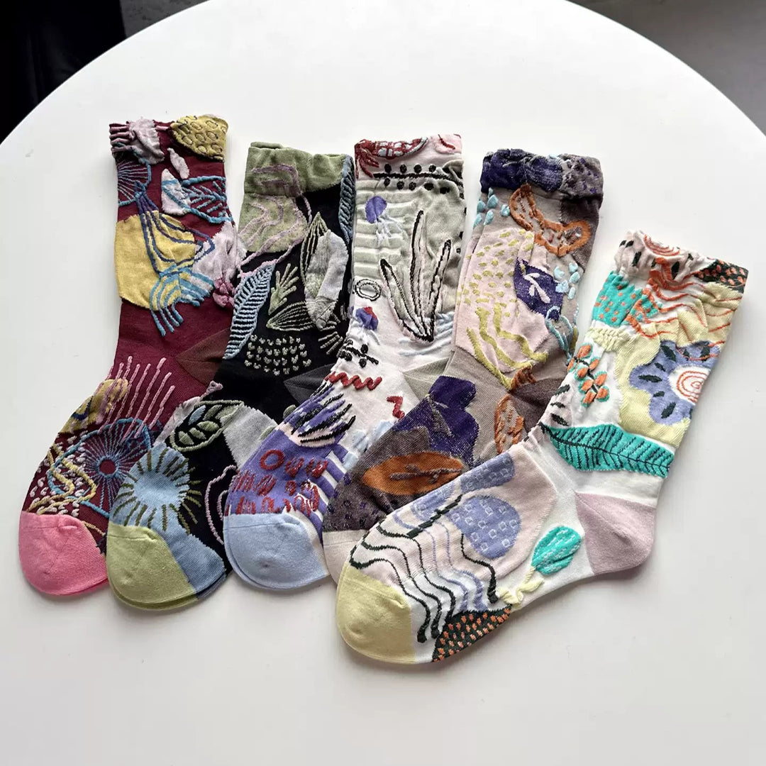 3D Floral Embossed Seamless Mid-Calf Socks Women N6H010