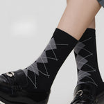 Load image into Gallery viewer, Color Block Seamless Diamond Retro Mid-Calf Socks White N6H019
