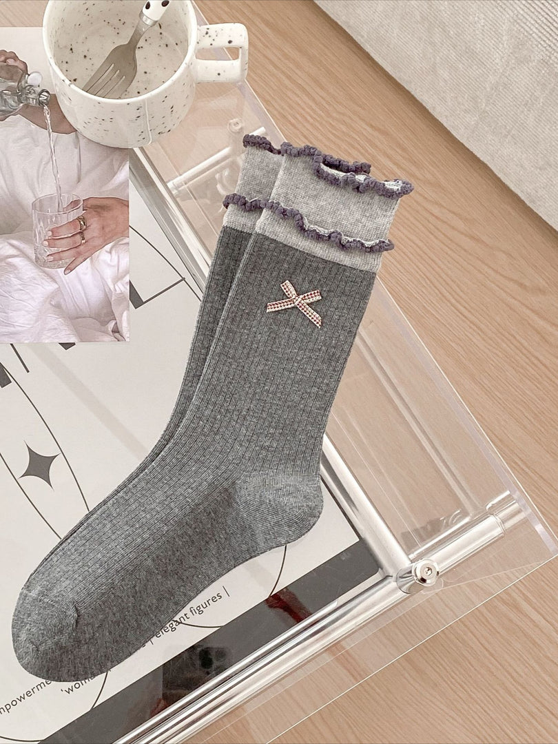 Bow Letter Label Slouch Socks Women N6C167