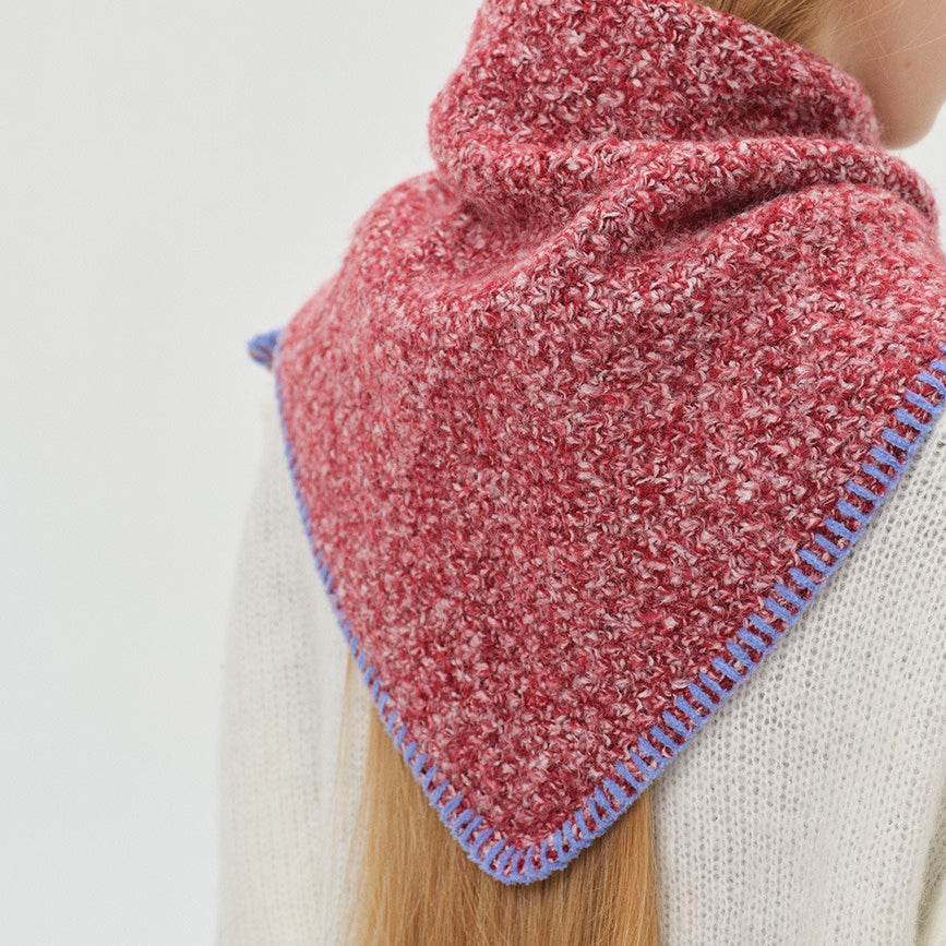 Wool Blend Heathered Knit Triangle Scarf Women S5P671