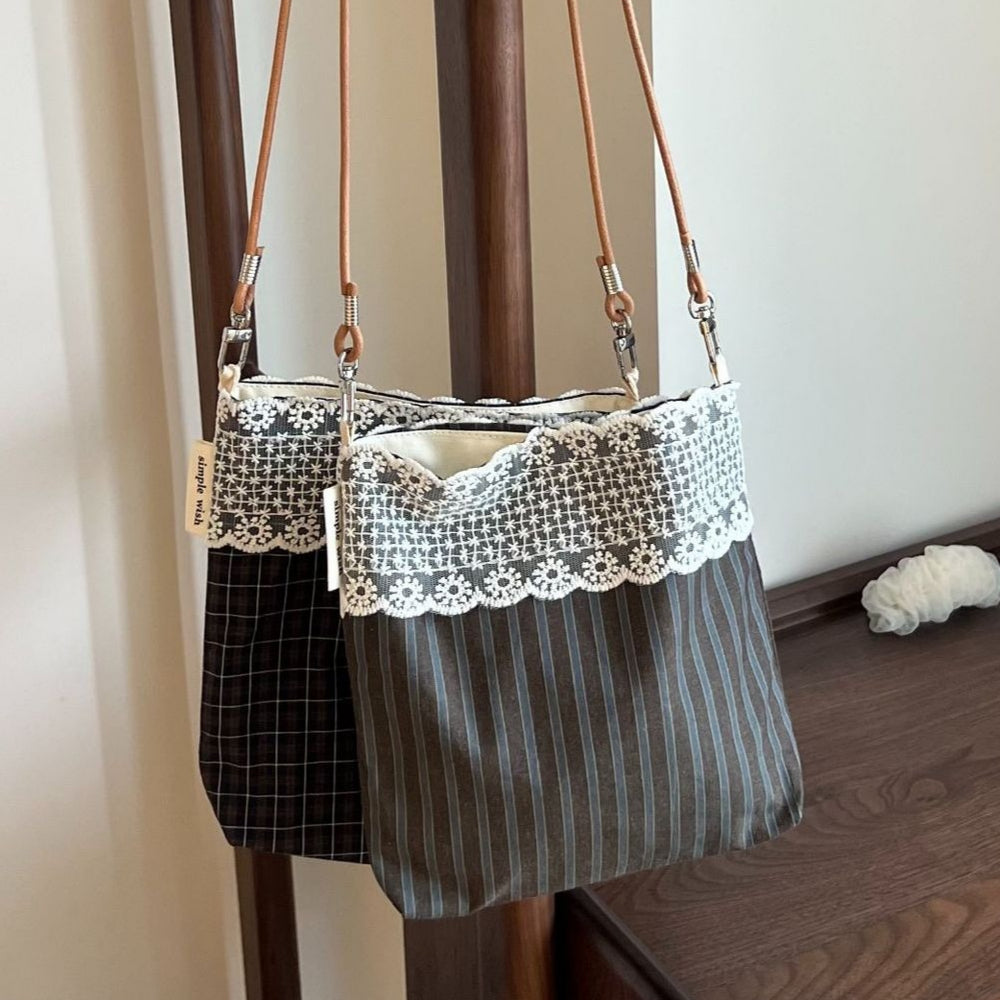 Vintage Plaid Crossbody Phone Bag with Lace Trim N6E038