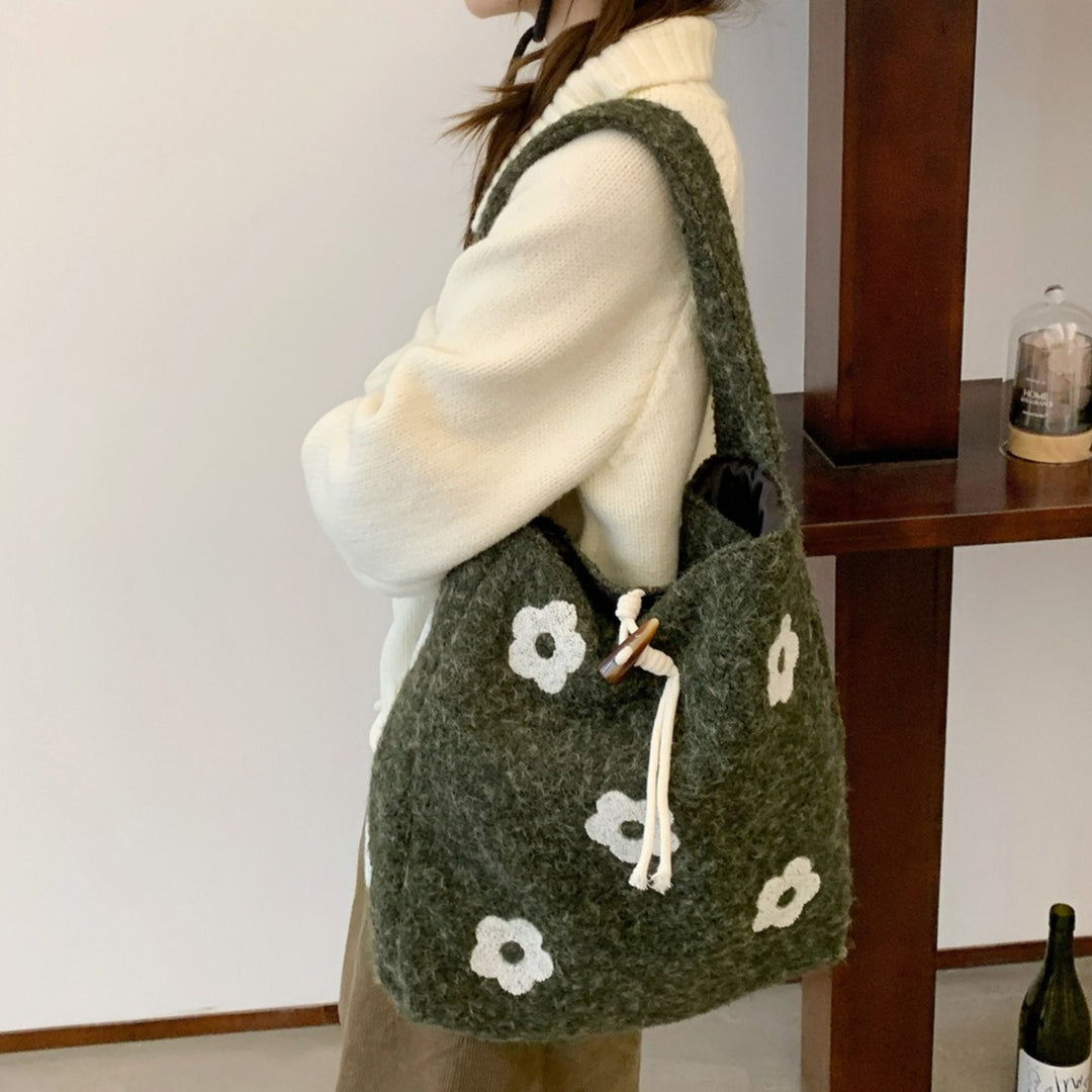 Women's Plush Floral Embroidered Tote Bag N6J218