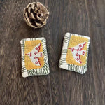 Load image into Gallery viewer, Handmade Cotton Linen Brooch Pin Cute Minimalist  N6G037