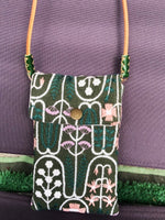Load image into Gallery viewer, Embroidered Two Way Crossbody Phone Pouch N6B106