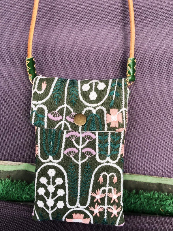 Embroidered Two Way Crossbody Phone Pouch N6B106