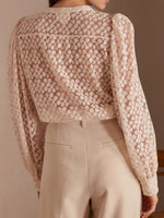 Load image into Gallery viewer, Elegant Floral Lace Blouse Women Round Neck N6D097