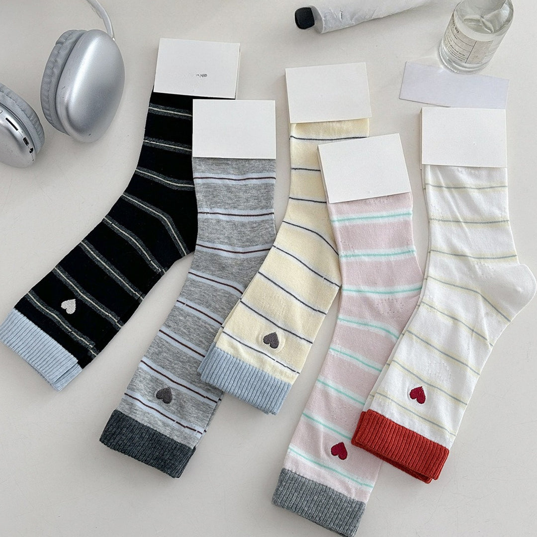 Striped Heart Embroidery Stack Socks Women Retro N6H012