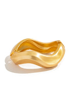 Load image into Gallery viewer, Punk Wide Bangle Spring Closure Bracelet Women N6B012