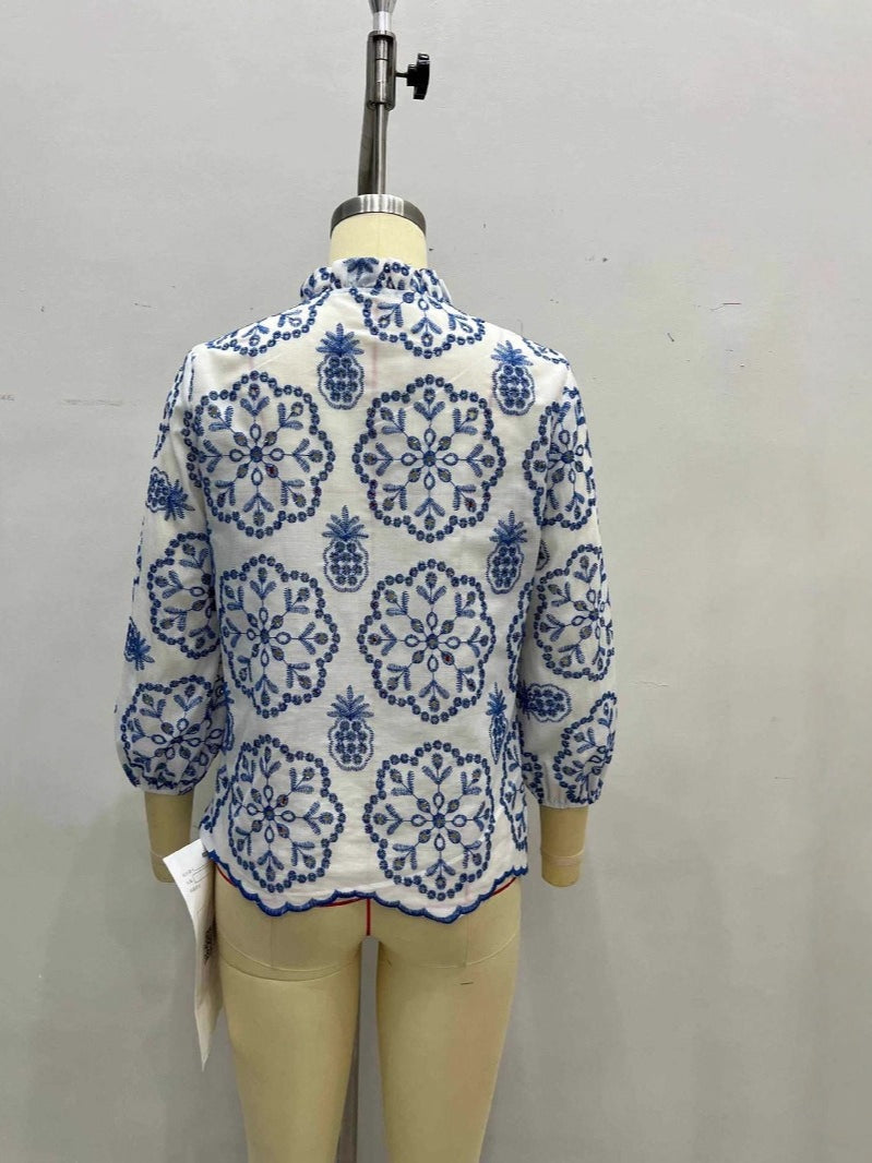 Blue White Pattern Stand Collar Shirt Women N6C125