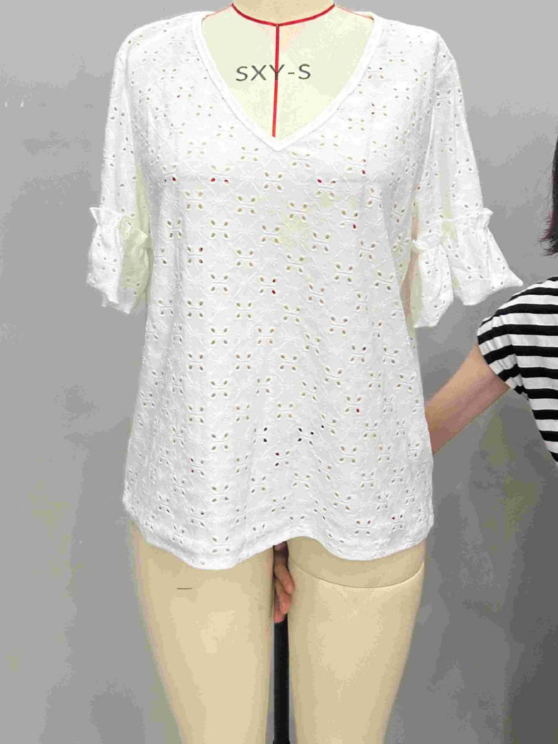 Knit Embroidered Cutout V-Neck Ruffle Top N6F194
