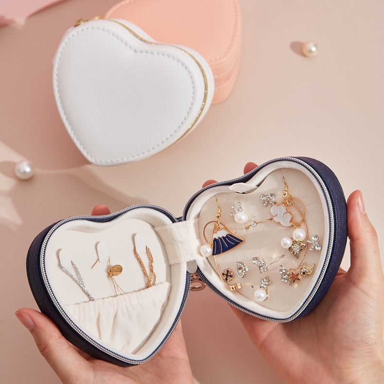 Heart Shape Leather Jewelry Organizer Box S5P831