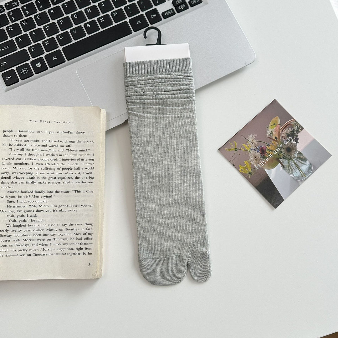 Vertical Rib Split Toe Stack Socks Women Slimming N6H015