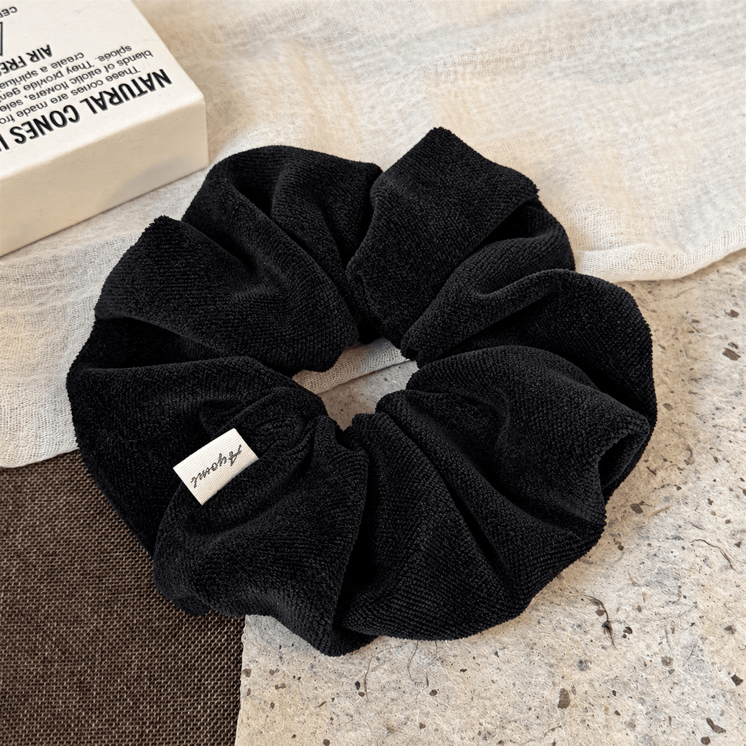 Womens Vintage Soft Velvet Scrunchie N6K032