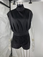 Load image into Gallery viewer, Black Stand Collar Sleeveless Fringe Shorts Set N6F257