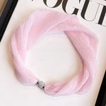 Load image into Gallery viewer, Womens White Pearl Magnetic Clasp Skinny Scarf N6K266