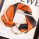 Load image into Gallery viewer, Womens Pearl Magnetic Clasp Floral Skinny Scarf N6K258