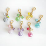 Load image into Gallery viewer, Colorful Resin Star Charm Keychain for Backpack N6D042