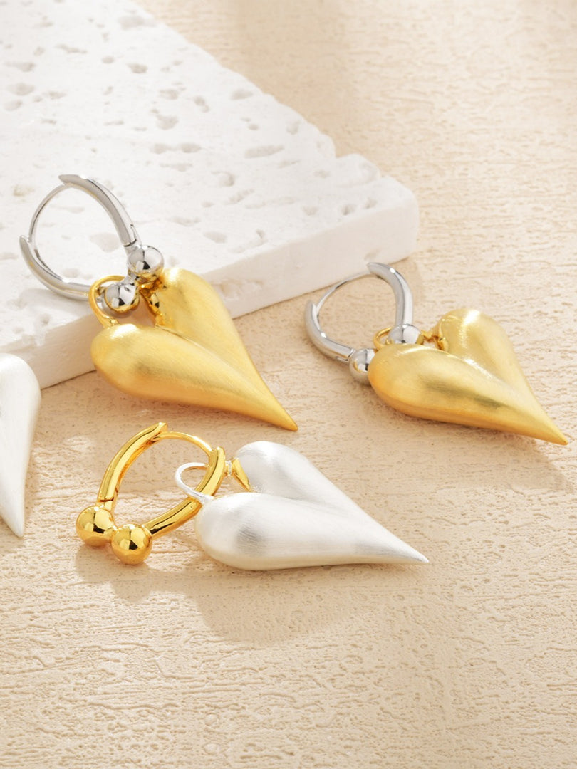 Color Block Brushed Heart Stud Earrings N6C062