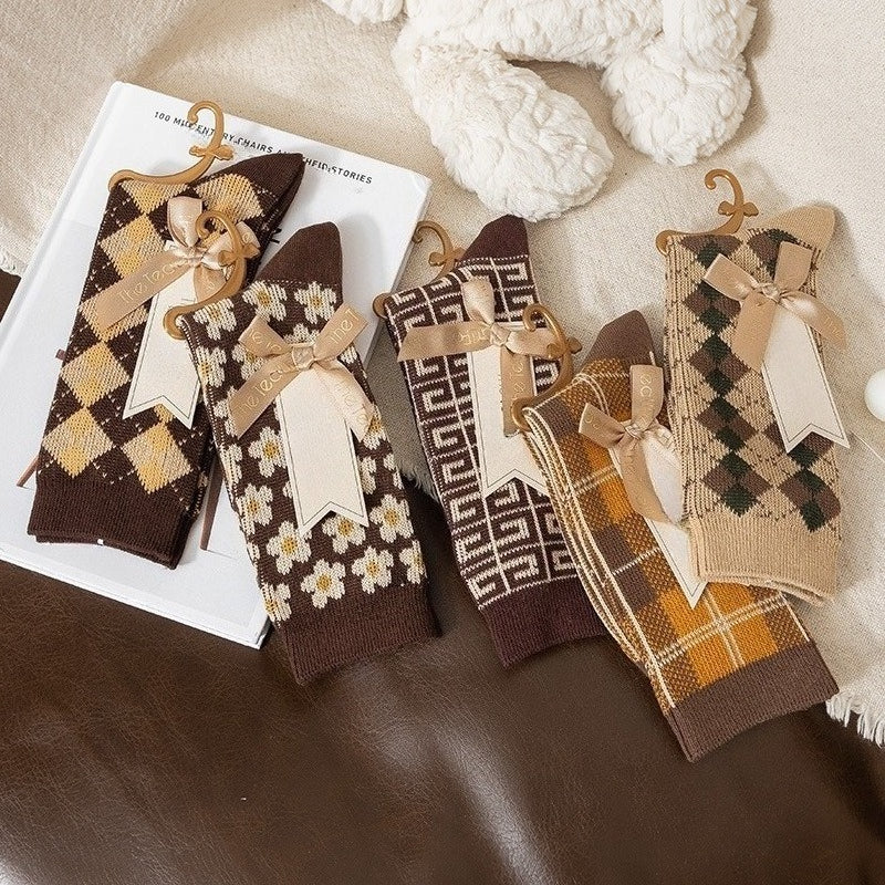 Double Needle Seamless Diamond Long Socks Women N6H030