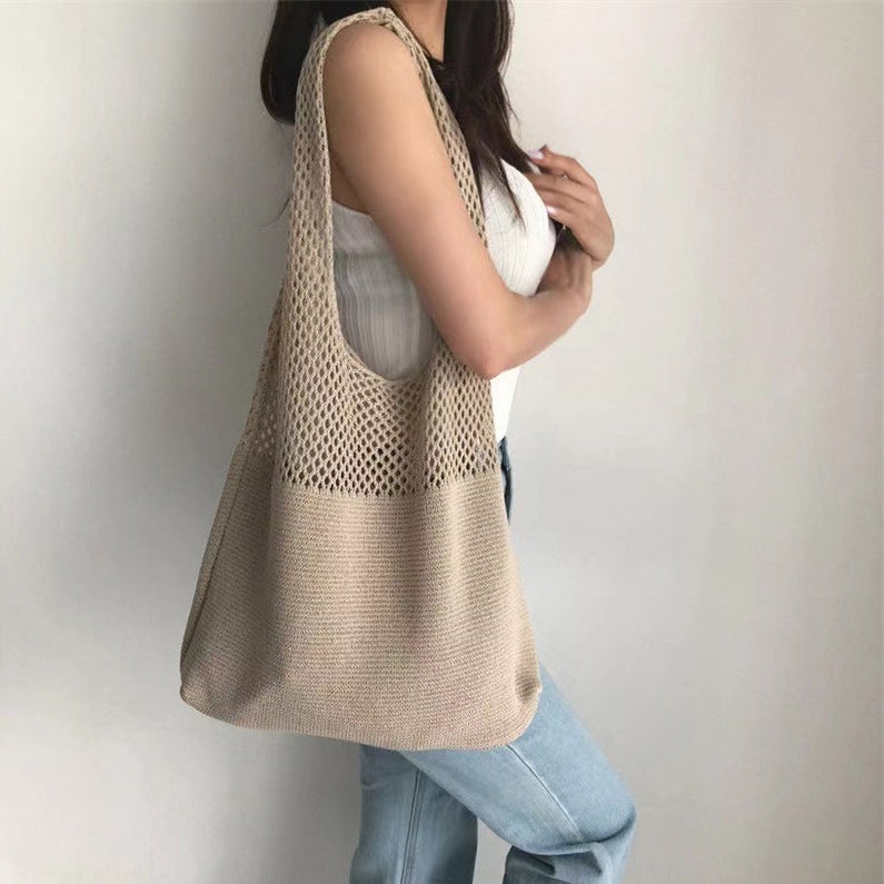 Women's Woven Cutout Knit Bucket Tote Bag N6J171