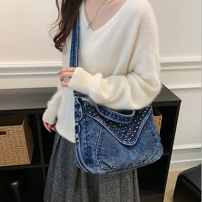 Women's Washed Denim Studded Bag N6J212