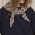 Load image into Gallery viewer, Womens Gradient Striped Wave Knit Triangle Scarf N6K234