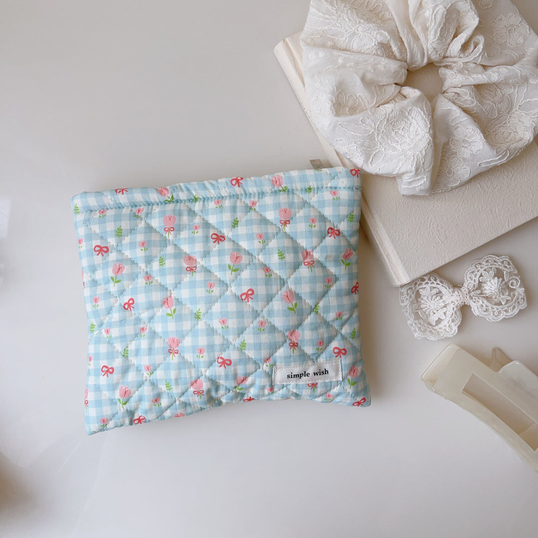 Quilted Check Print Pouch Cotton Canvas Horizontal S5P353