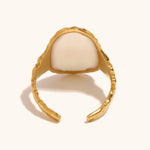 Load image into Gallery viewer, Three Flower Steel Ring 18K Gold French Design Unique S5P004
