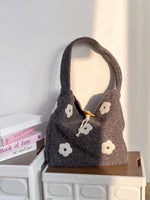 Load image into Gallery viewer, Women's Plush Floral Embroidered Tote Bag N6J218