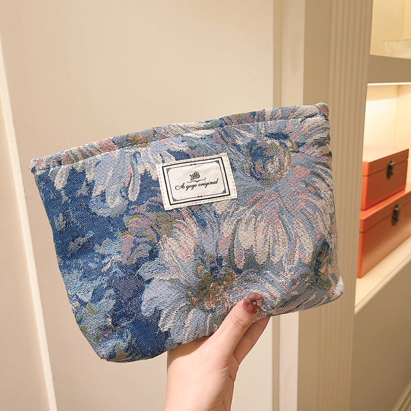 Vintage Floral Jacquard Cosmetic Bag N6K111