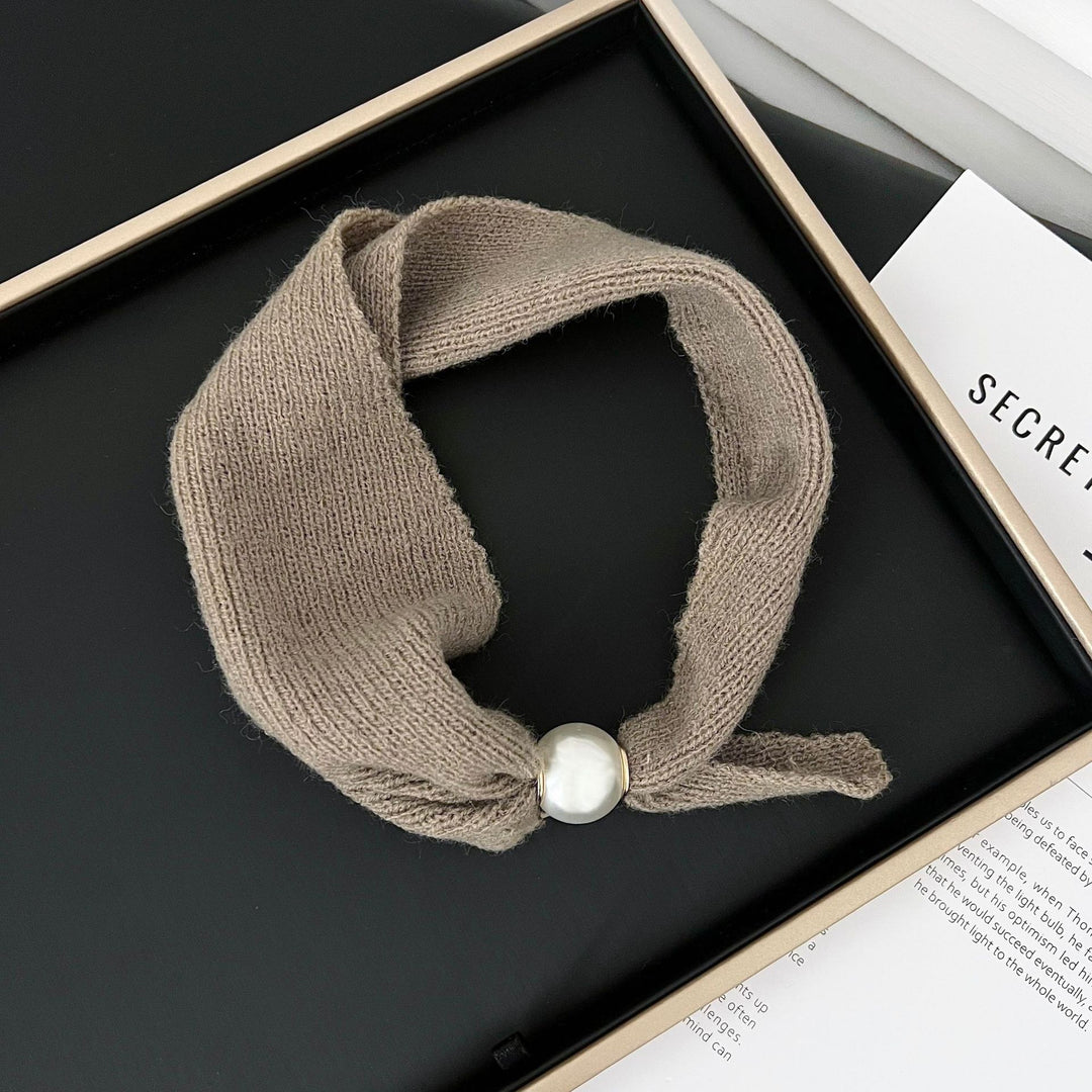 Womens Pearl Magnetic Clasp Knit Neck Scarf N6K270