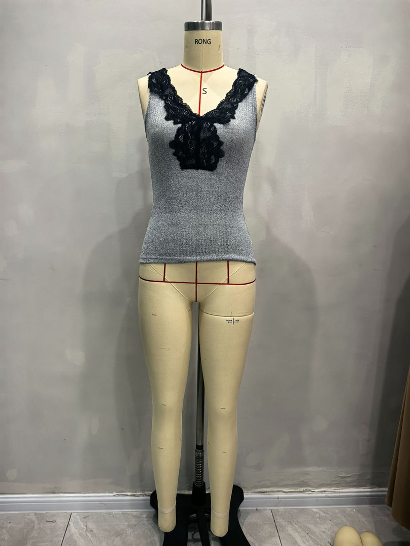 Lace Trim V-Neck Ribbed Tank Top Women N6D206