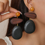 Load image into Gallery viewer, Resin Wood Drop Heart Round Silver Stud Earrings N6H090