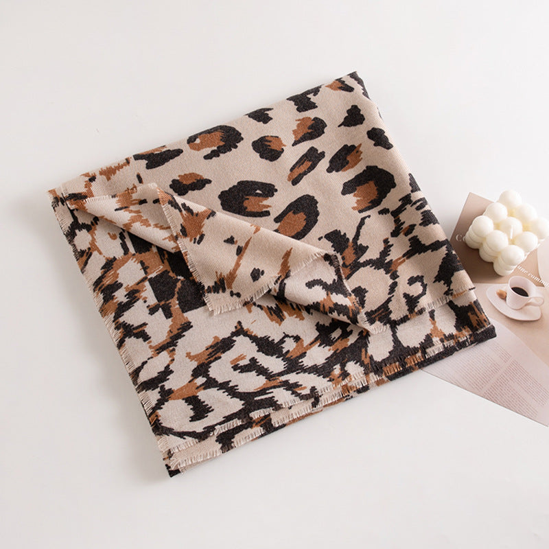 Animal Print Faux Cashmere Wrap  M5A212