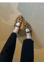 Load image into Gallery viewer, Retro Round Toe Leopard Pony Hair Mary Jane Flats N6C147