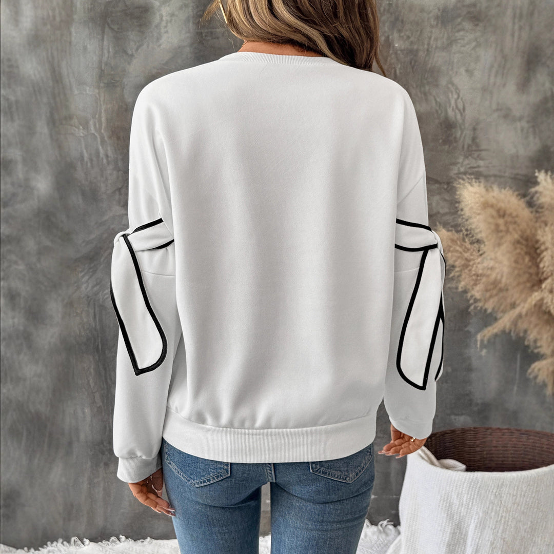 3D Contrast Round Sweater Mid Weight White N5A009