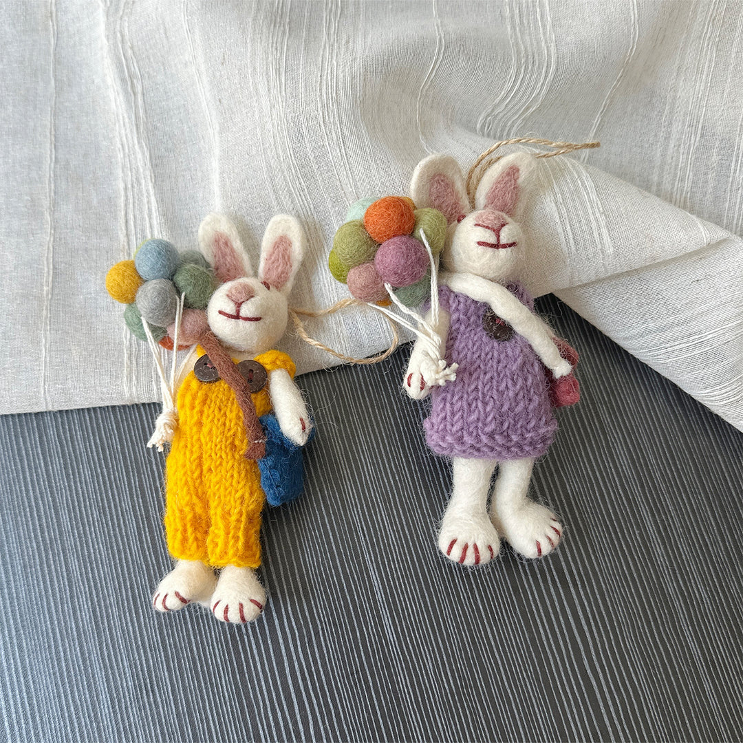 Handmade Felt Rabbit Keychain Balloon Bunny Bag Charm N6G002